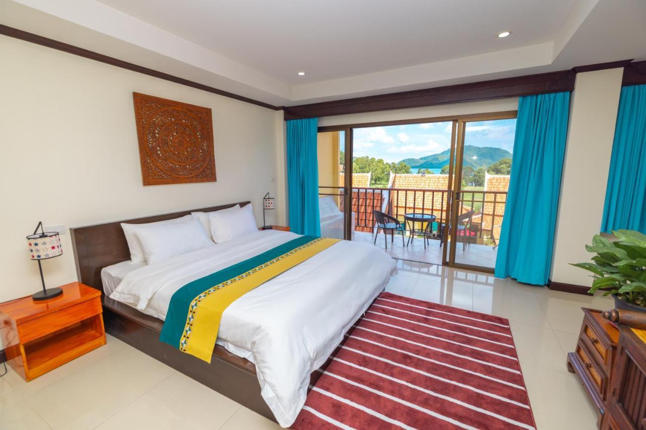 Phuket Kana International Hotel普吉岛卡娜国际酒店 Rawai Екстериор снимка